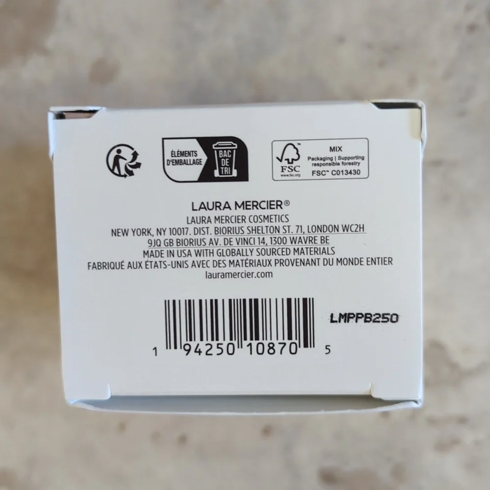 laura mercier new box